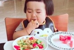 网红吃瓜小吃视频,揭秘美食背后的故事