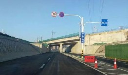 郑州金水路最新爆料,繁华地段惊现神秘项目，揭秘背后故事