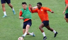 泰山球队爆料新闻最新,揭秘新赛季备战背后的故事